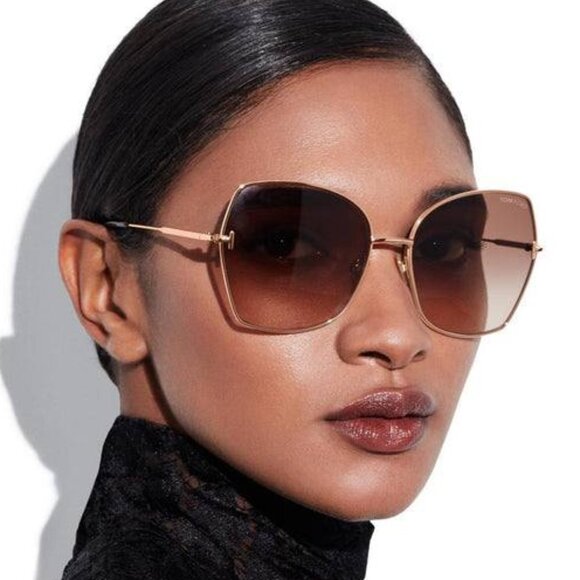 Tom Ford Farah FT0951 28B Sunglasses Gold Butterfly Frame, Smoke Lenses main image 6